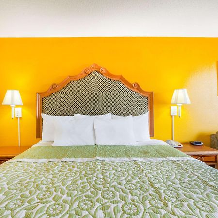Days Inn Jacksonville Dış mekan fotoğraf